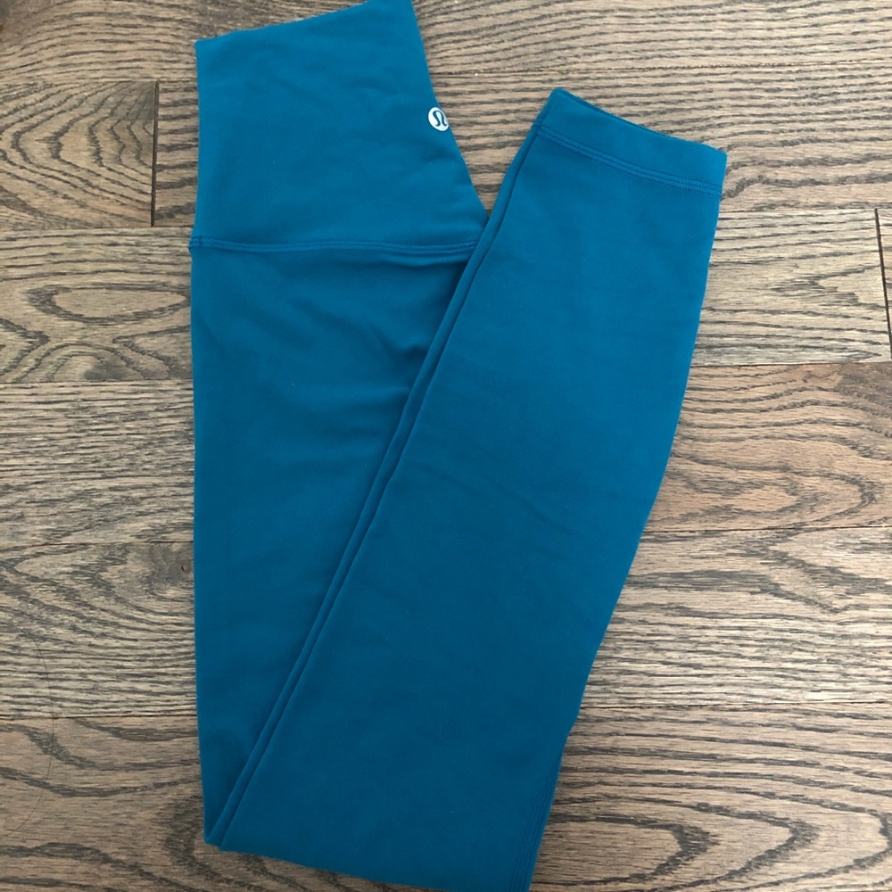 Lululemon Align 25”